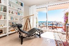 Ferienwohnung in Sitges - Casa Marina Stylish & Sunny Apt by B