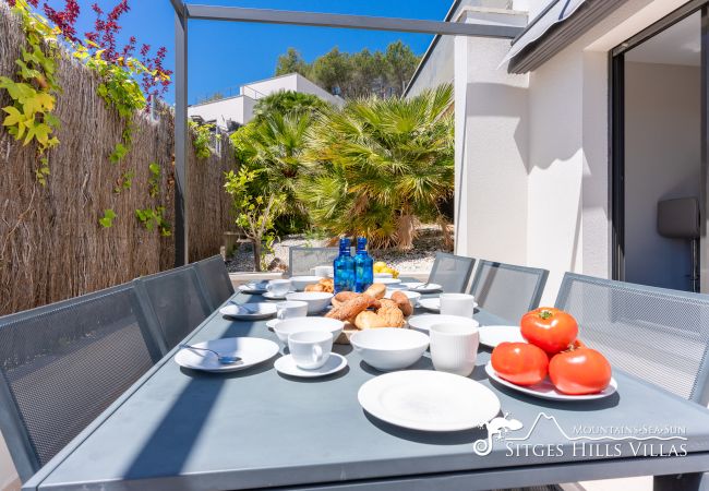 Villa en Olivella - Villa Valentino Villa en Olivella - Villa Valentino