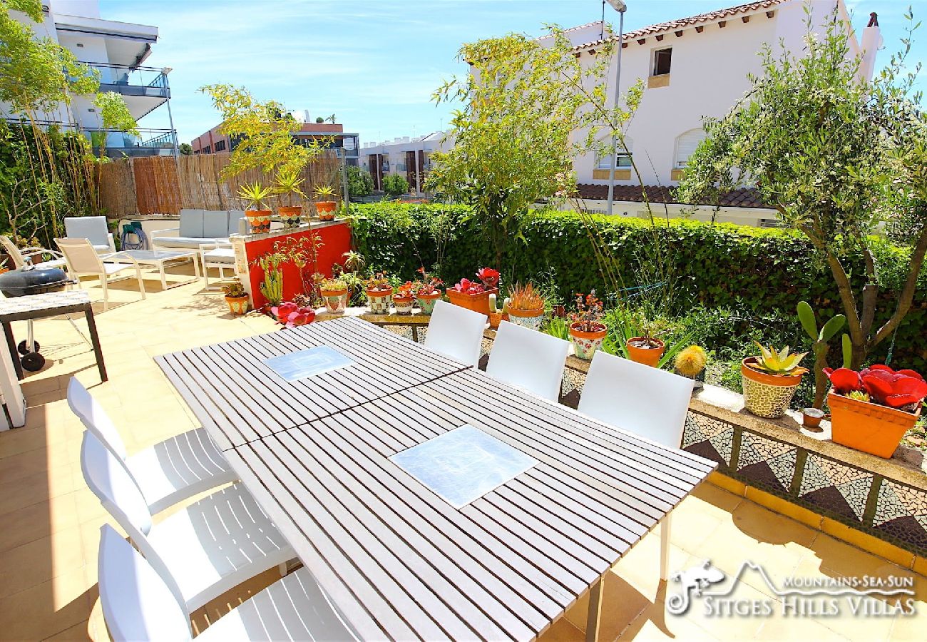 Maison mitoyenne à Sitges - Casa Josefina