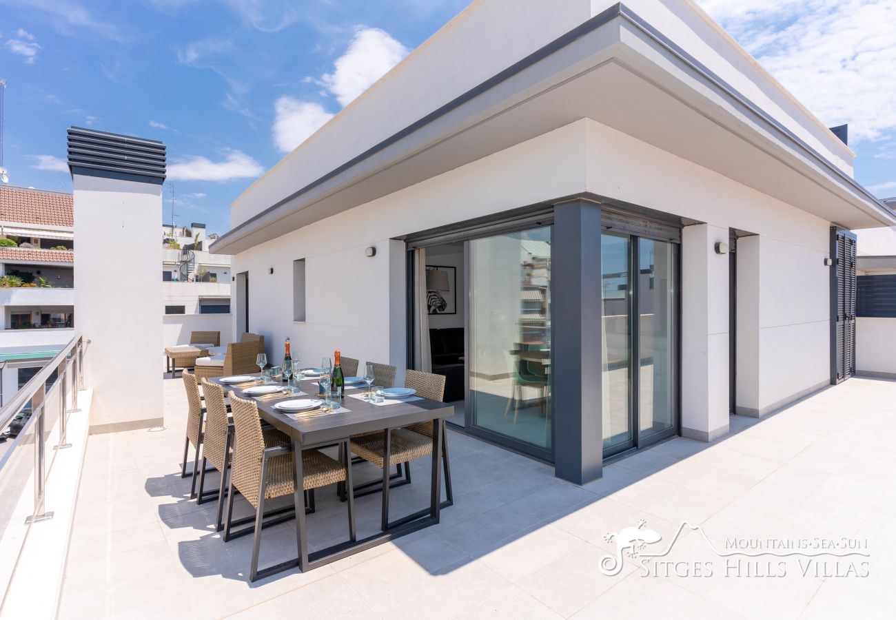 Apartment in Sitges - Penthouse Chicago